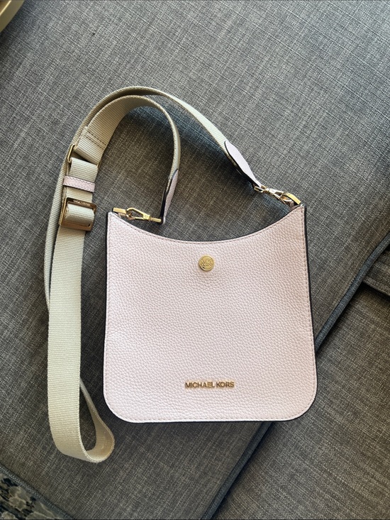 Michael Kors Handbags - Michael Kors Pale Pink Pebbled Leather Crossbody with Gold Hardware